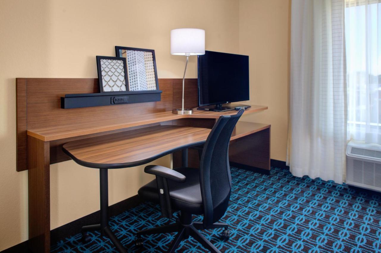 Fairfield Inn & Suites By Marriott Detroit Canton Εξωτερικό φωτογραφία