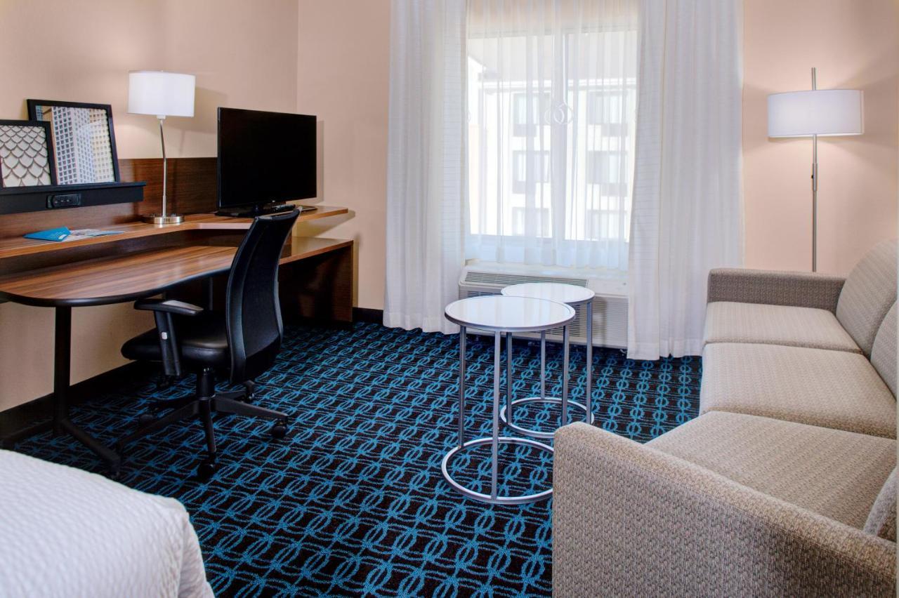 Fairfield Inn & Suites By Marriott Detroit Canton Εξωτερικό φωτογραφία