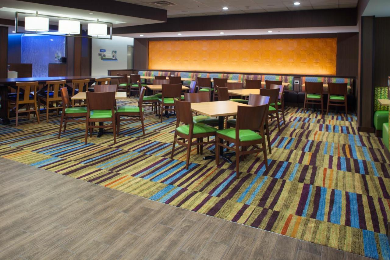 Fairfield Inn & Suites By Marriott Detroit Canton Εξωτερικό φωτογραφία
